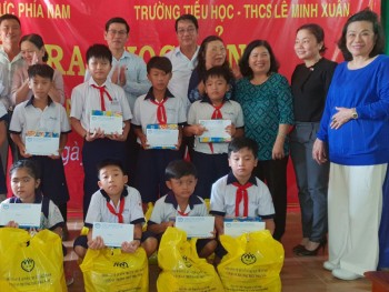 COPHACO trao học bổng năm học 2018 - 2019